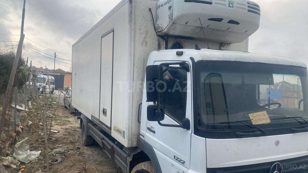 Mercedes Atego 1222
