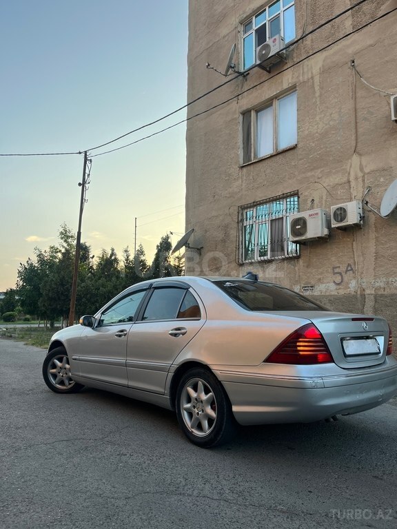 Mercedes C 320 4MATIC