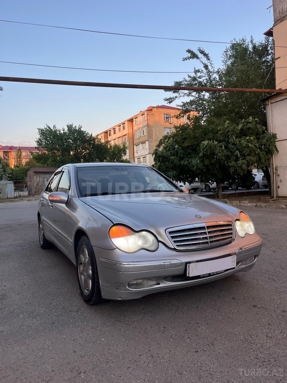 Mercedes C 320 4MATIC
