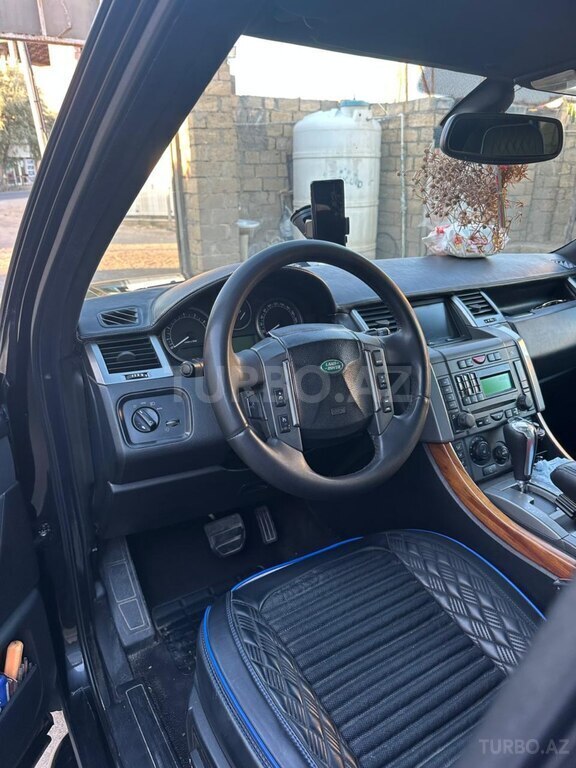 Land Rover RR Sport