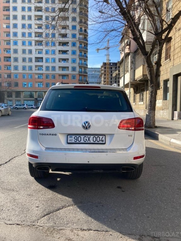 Volkswagen Touareg