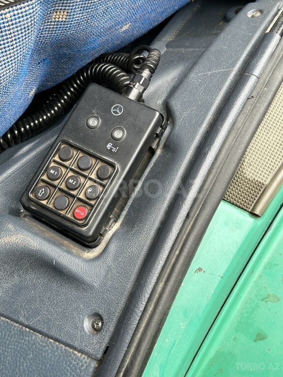 Mercedes Atego 815