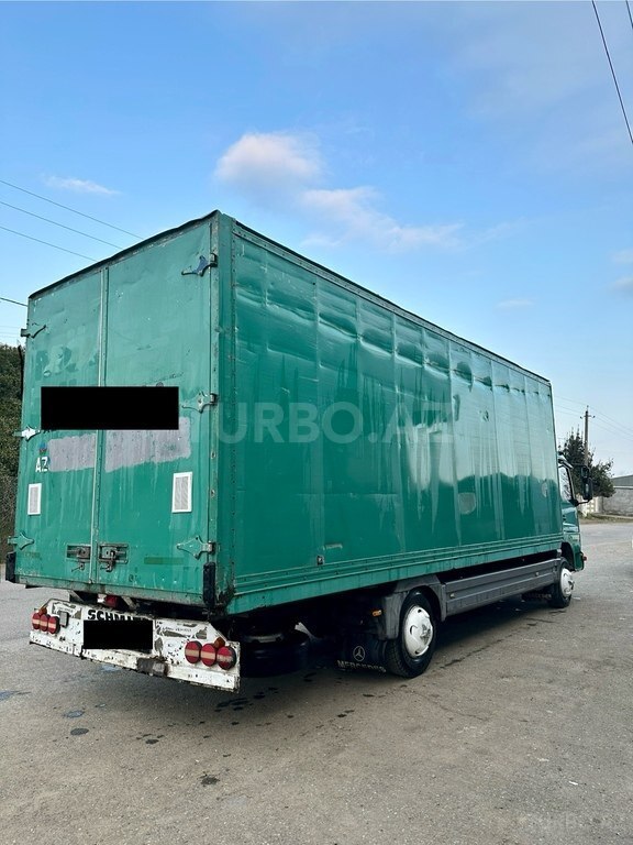 Mercedes Atego 815