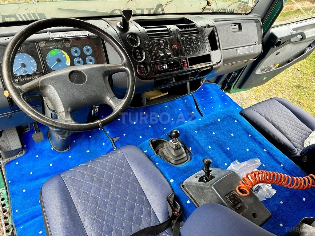 Mercedes Atego 815
