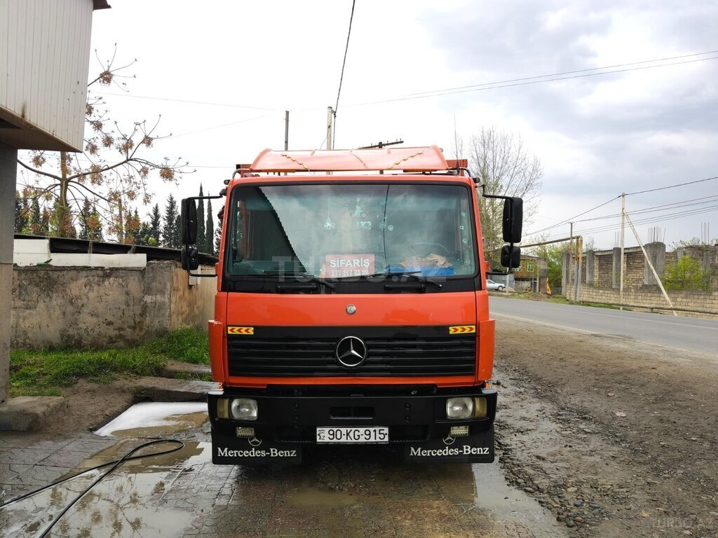 Mercedes Atego 814