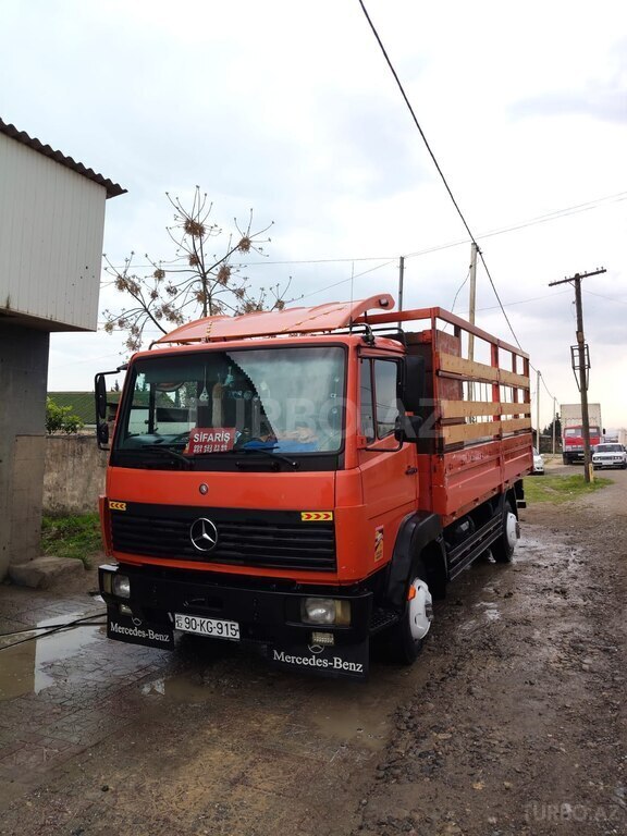 Mercedes Atego 814