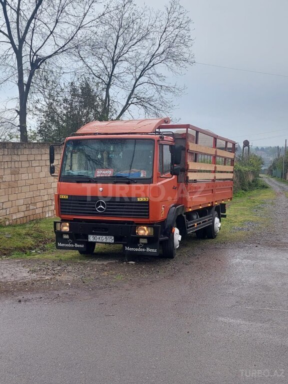 Mercedes Atego 814