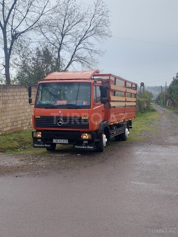 Mercedes Atego 814