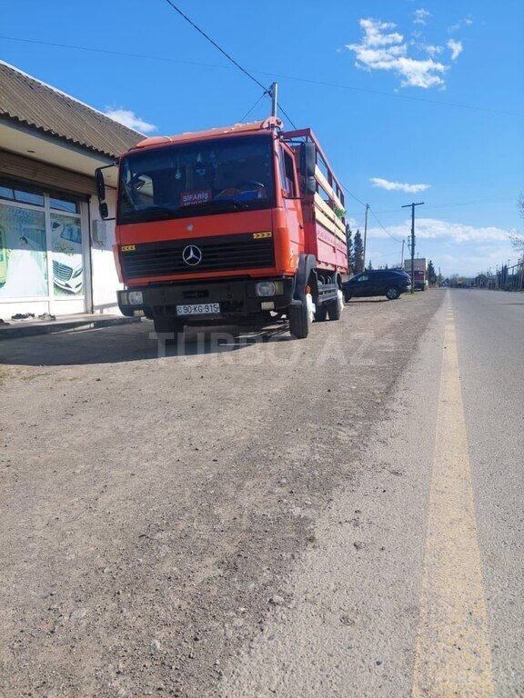 Mercedes Atego 814