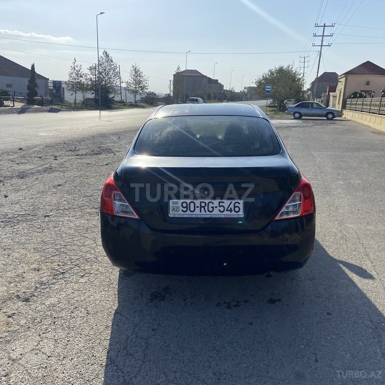 Nissan Sunny