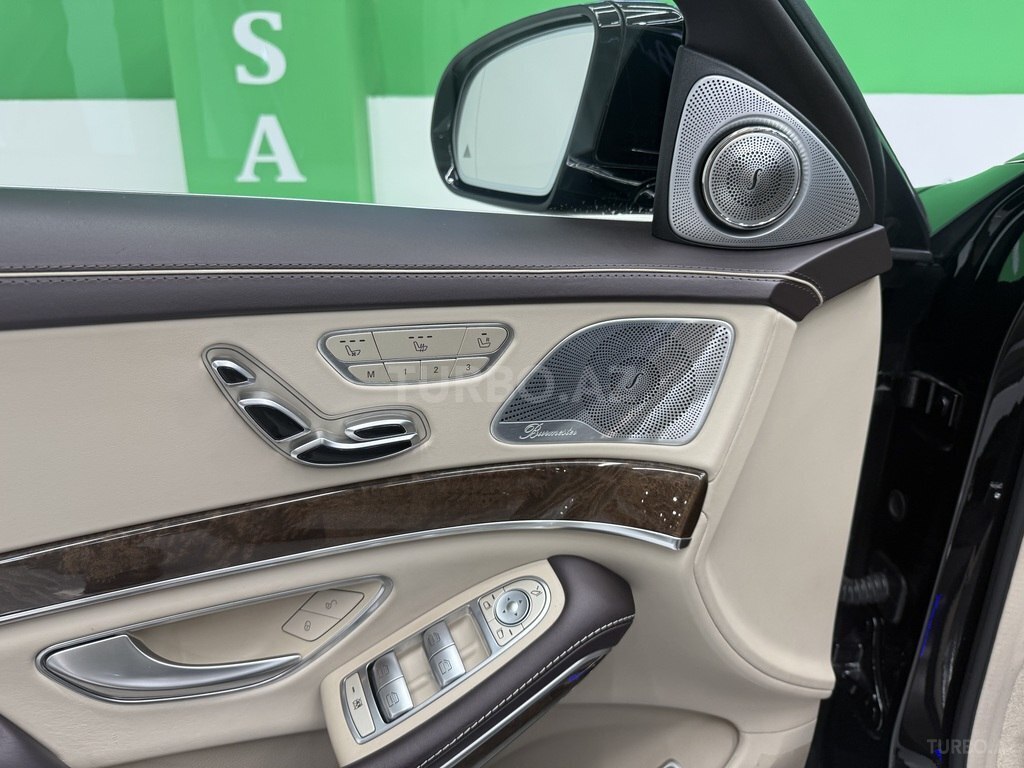 Mercedes-Maybach S 500