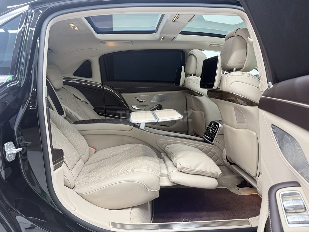 Mercedes-Maybach S 500