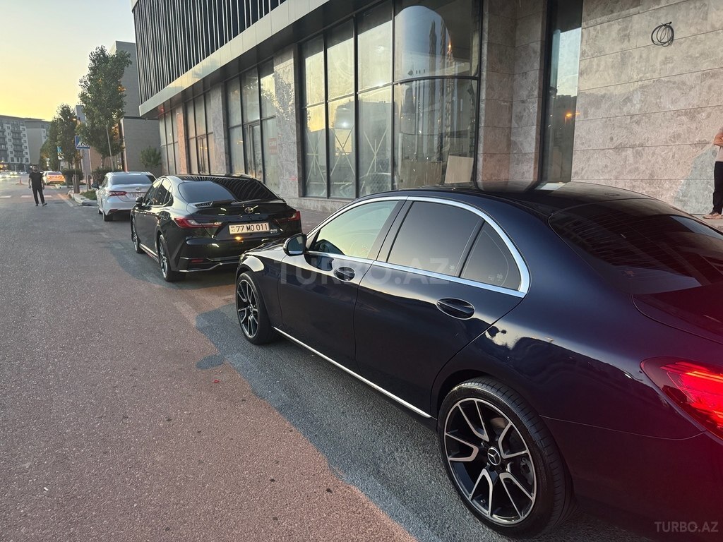 Mercedes C 200