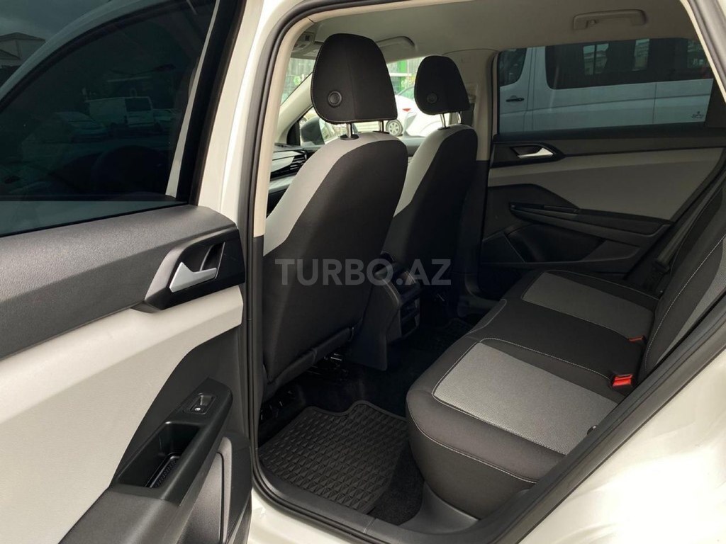 Volkswagen Taos