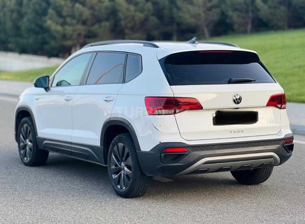 Volkswagen Taos