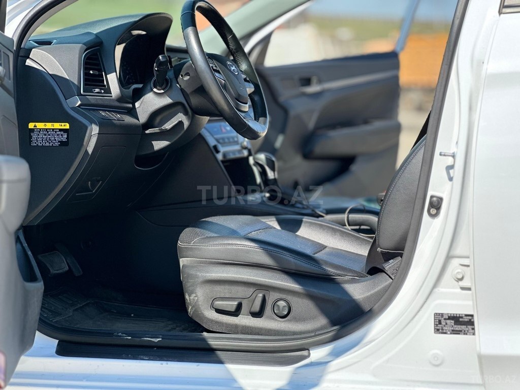 Hyundai Avante