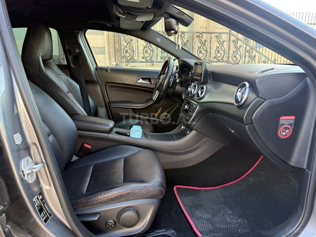 Mercedes GLA 250 4MATIC