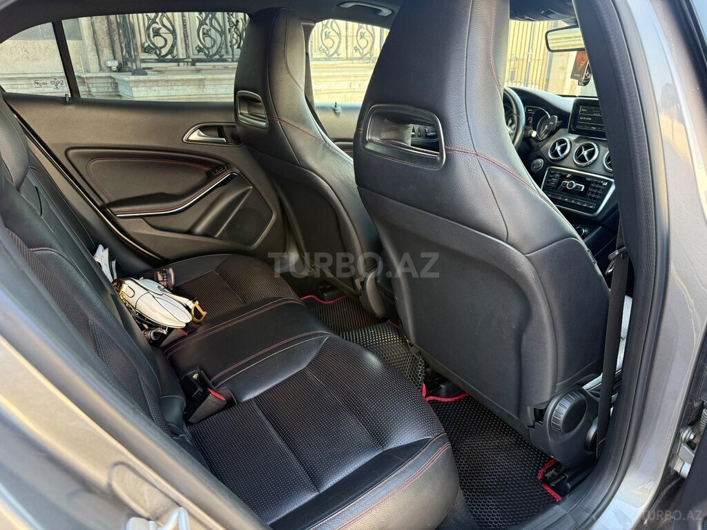 Mercedes GLA 250 4MATIC