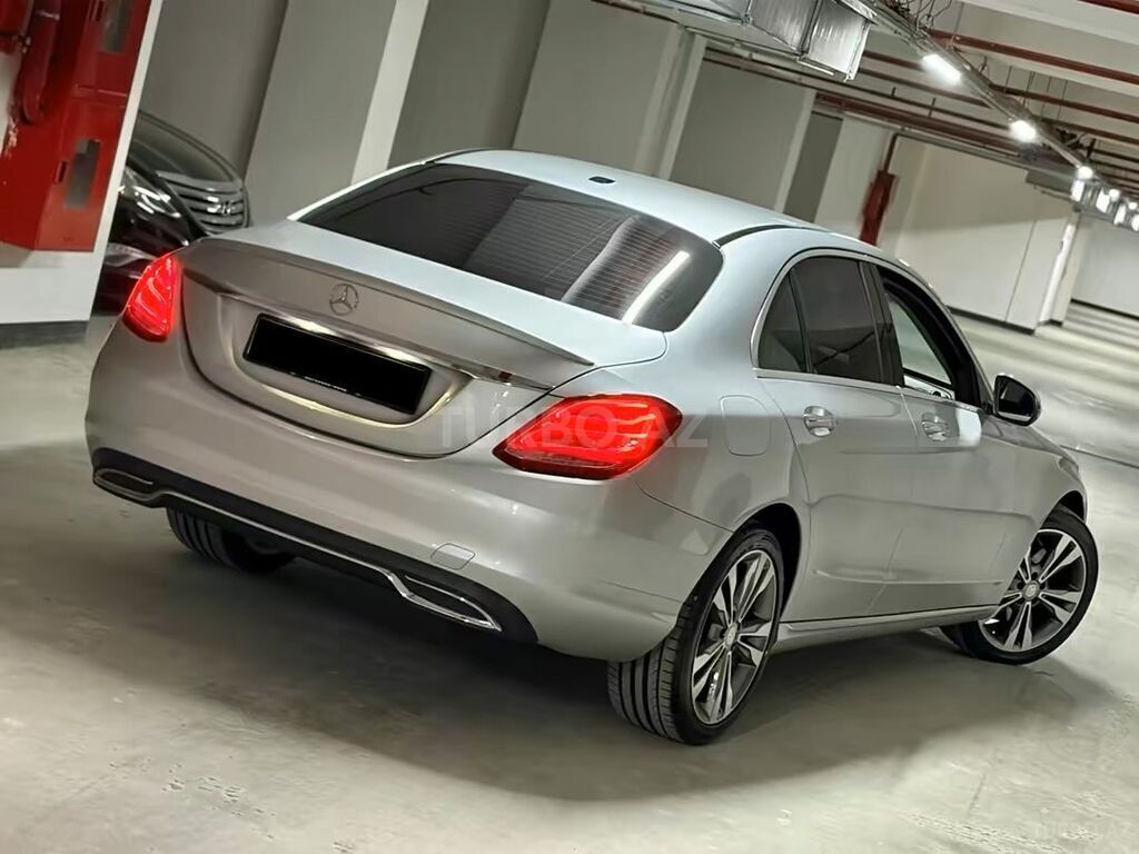 Mercedes C 300