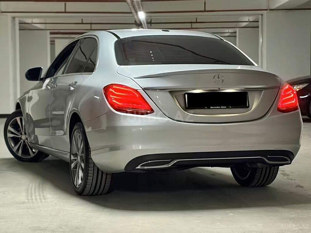 Mercedes C 300
