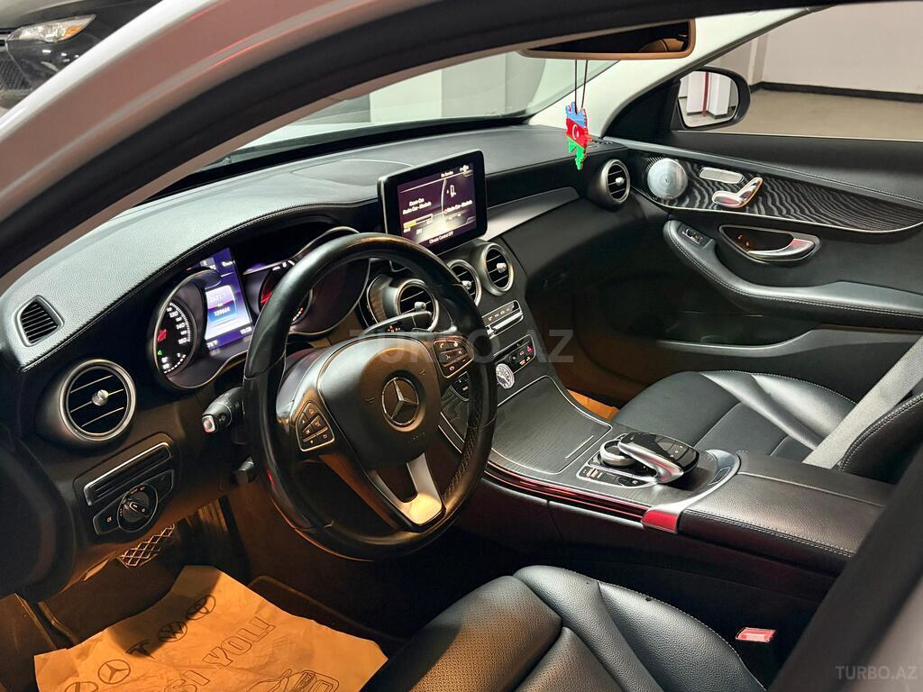Mercedes C 300