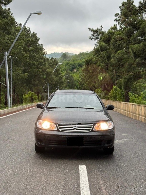Nissan Sunny
