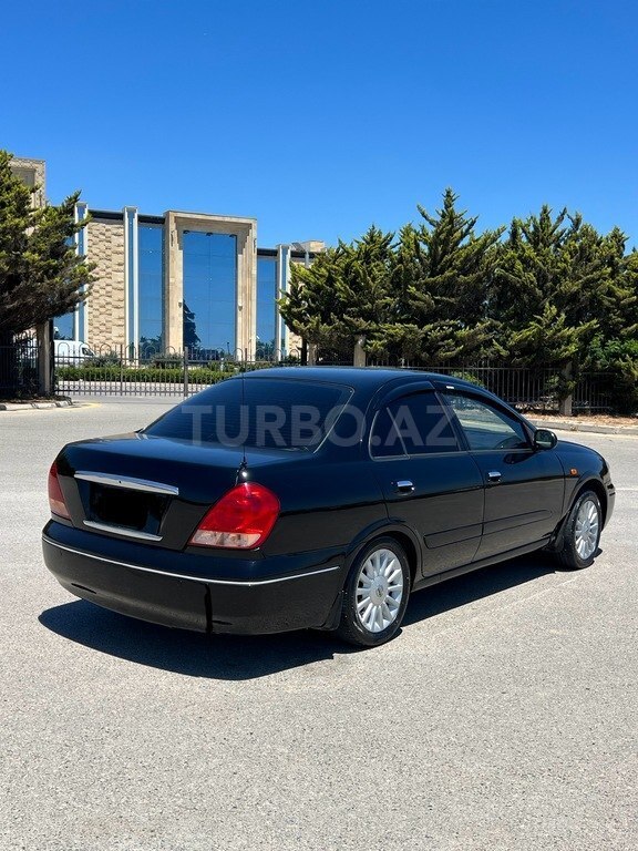 Nissan Sunny