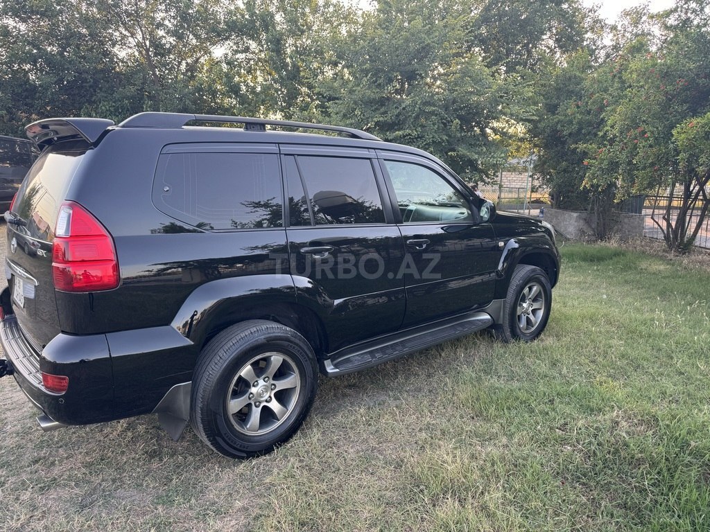 Toyota Land Cruiser Prado