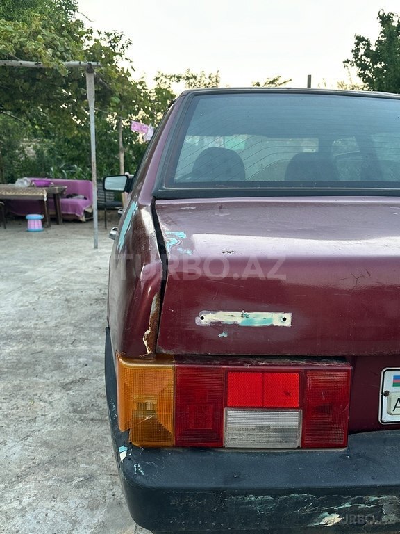 LADA (VAZ) 21099