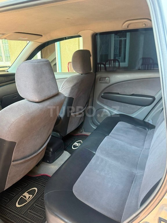 Mitsubishi Airtrek