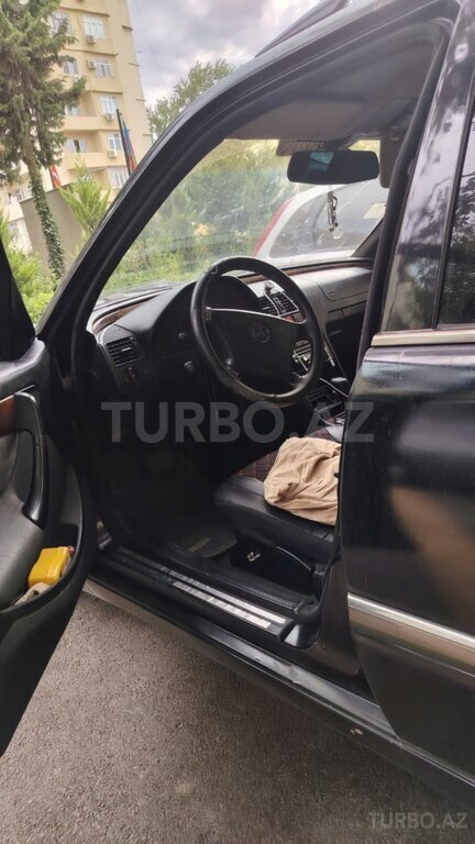 Mercedes C 220