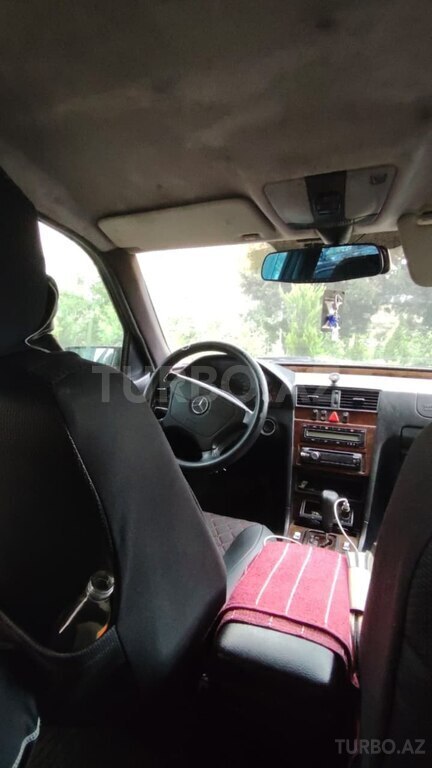 Mercedes C 220