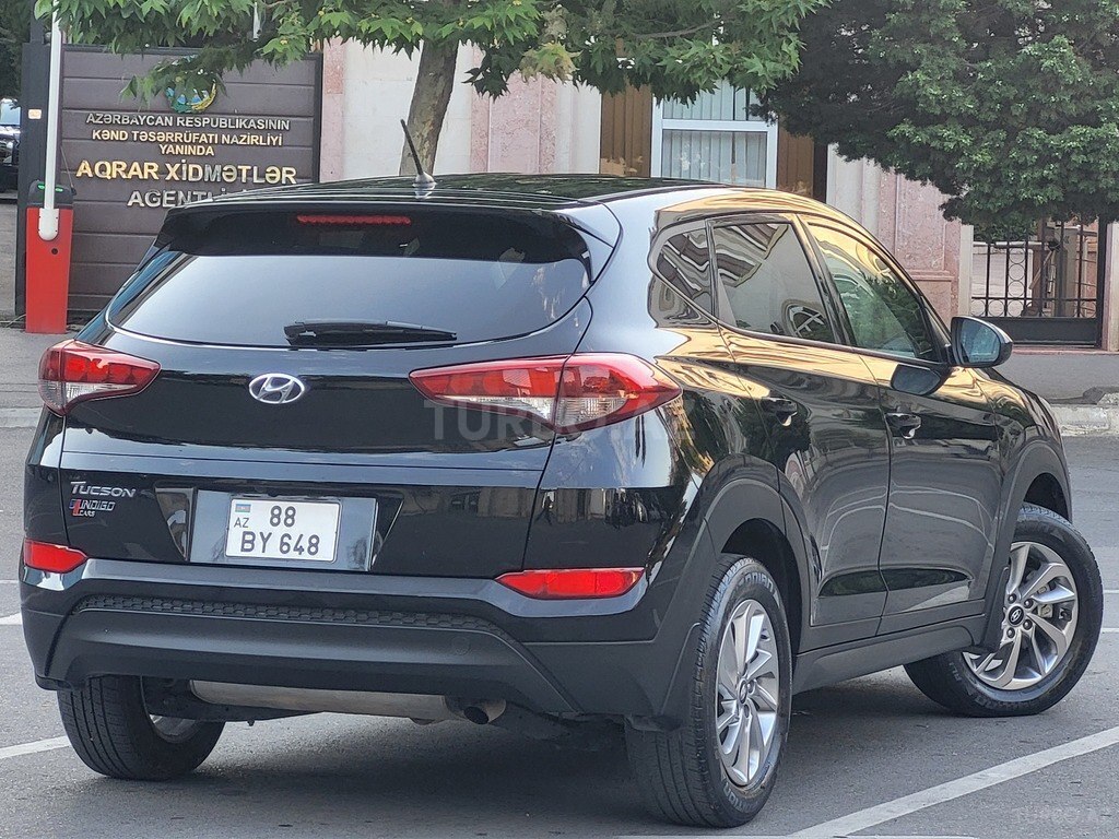 Hyundai Tucson