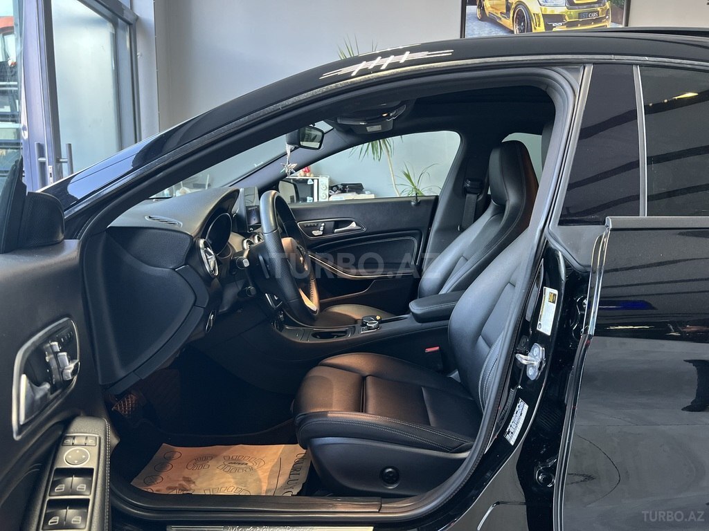 Mercedes CLA 250