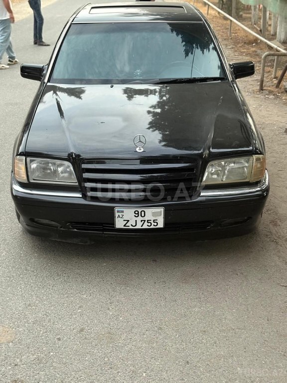 Mercedes C 230