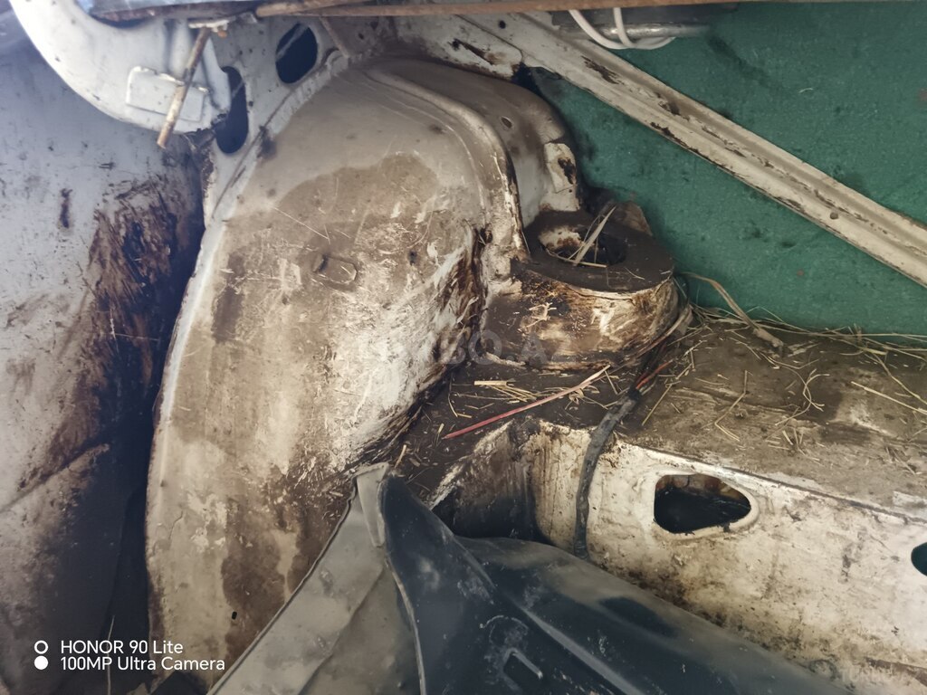 LADA (VAZ) 2106