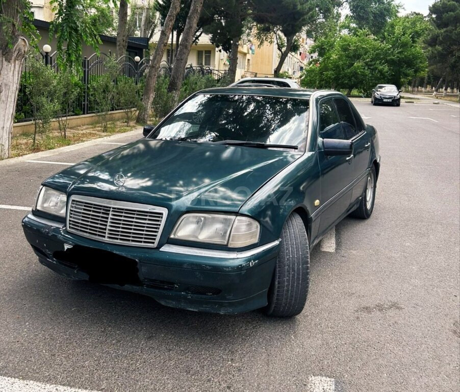Mercedes C 220