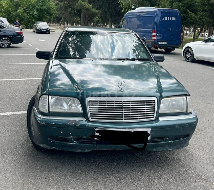 Mercedes C 220