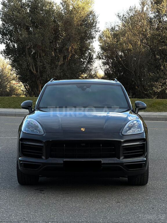 Porsche Cayenne E-hybrid Coupe