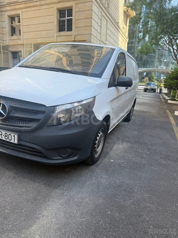 Mercedes Vito