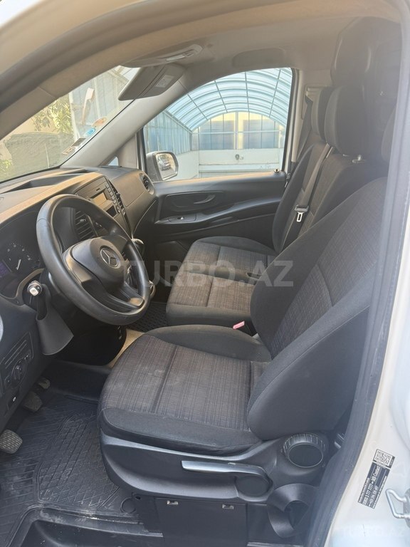 Mercedes Vito