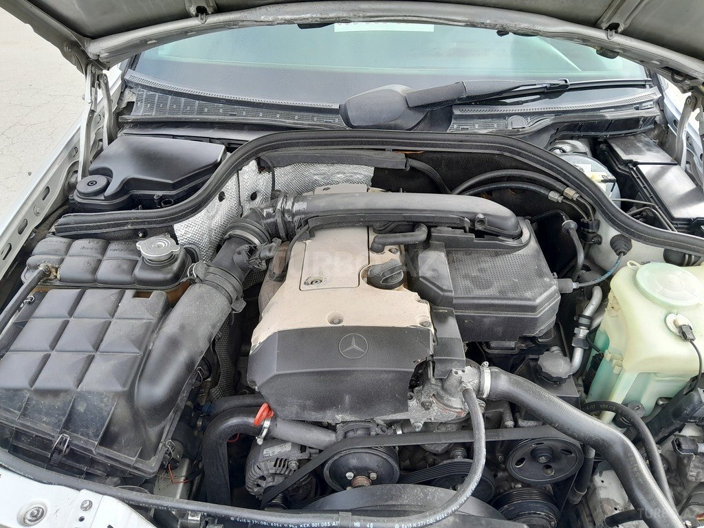 Mercedes C 180