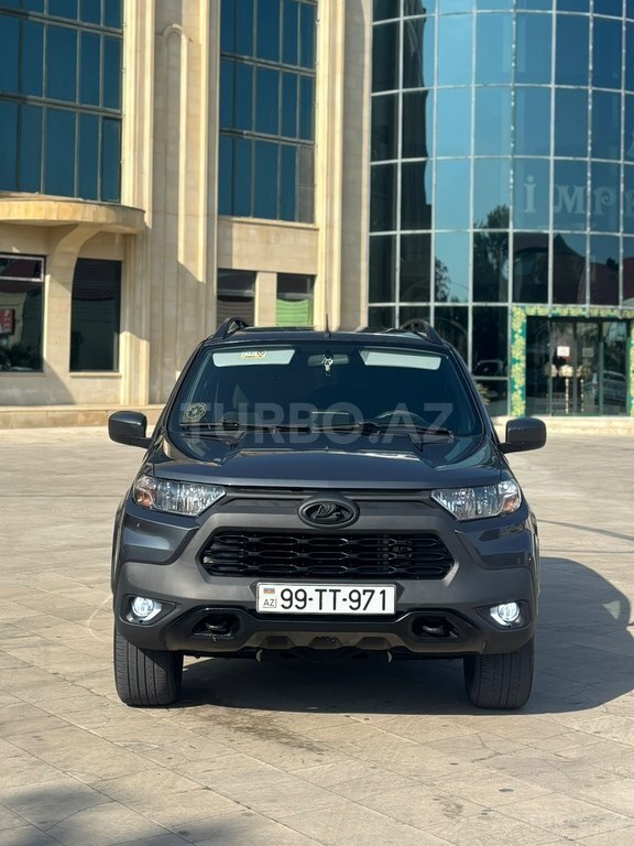 LADA (VAZ) Niva Travel