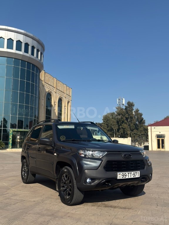LADA (VAZ) Niva Travel