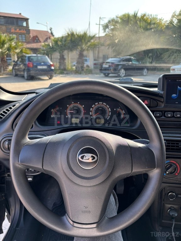 LADA (VAZ) Niva Travel