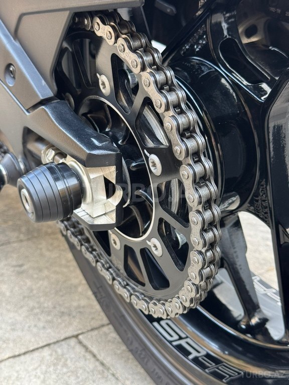 CFMOTO 675 SR-R