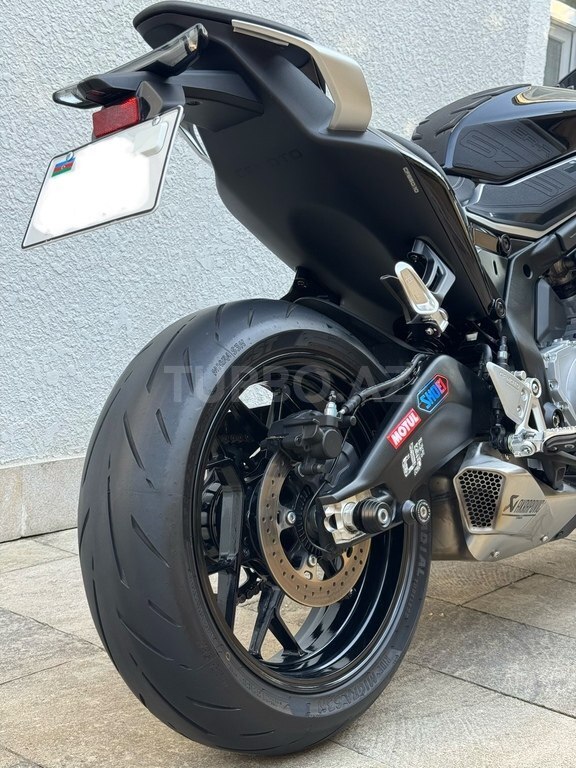 CFMOTO 675 SR-R