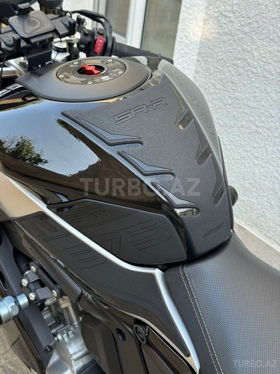 CFMOTO 675 SR-R