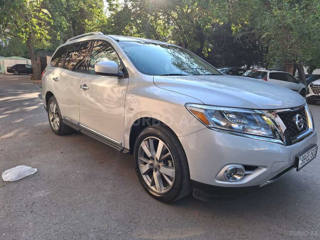 Nissan Pathfinder