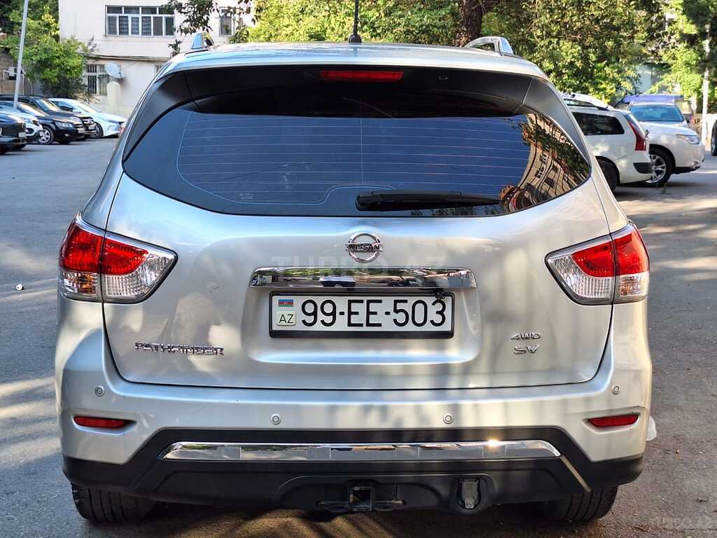 Nissan Pathfinder